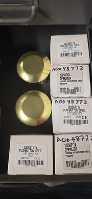 Cutler Hammer 10250T174 Jumbo Cabeza de Seta Pulsador Amarillo Nuevo en Caja Lote de 7 Foto 1 de 4