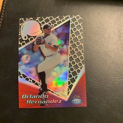 C37d 1999 Topps Tek #40a  Orlando Hernandez New York Yankees￼￼ ￼￼￼,￼pattern￼ 15 - Image 1 of 2