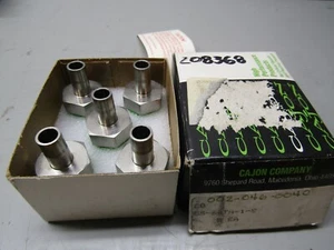 Cajon SS-6-TA-1-8 Tube Adapter Lot of 5 - Picture 1 of 2