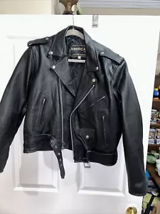 Vintage American Top Steppjacke Leder Motorrad Reißverschluss Gr. 46 - Bild 1 von 17