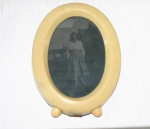 OLD CELLULOID PICTURE FRAME FRUMPY FARM WIFE LAUNDRY DAGUERREOTYPE TINTYPE PHOTO - Picture 1 of 12