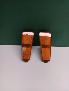 06-11 Chevy HHR Bumper Front Left/Right Marker Light Lamp Set 2 OEM 16532495A - Picture 1 of 14