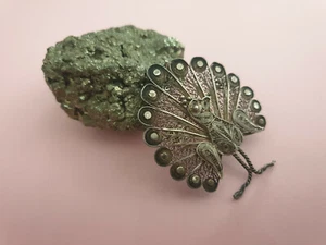 VINTAGE STERLING SILVER FILIGREE PEACOCK PEAFOWL BROOCH. MADE IN GREECE. - Picture 1 of 5