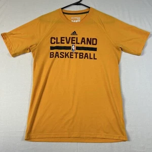 Adidas Cleveland Cavaliers Basketball Uomo TShirt Taglia Media Giallo NBA - Foto 1 di 7