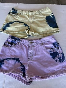 Vintage DKNY Jeans Shorts Größe 9 gelb/violett Distressed Denim Taschen - Bild 1 von 11