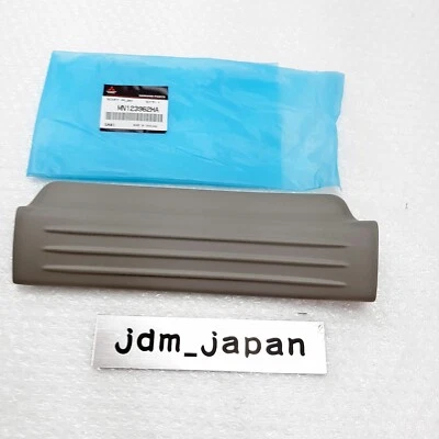 Mitsubishi L200 Triton Door Step Scuff Plate Rear Right MN123962HA Genuine OEM - Image 1 of 4