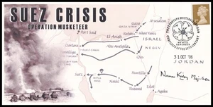 Mayor General NORMAN KIRBY OBE Firmado La Operación Crisis de Suez Cubierta Mosquetero - Imagen 1 de 4