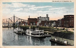 Barcos de vapor, barcos amarrados en Mon Wharf ~ Pittsburgh, PA - Imagen 1 de 1