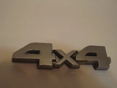 4X4 emblema 1987 1988 1989 1990 1991 Ford F150 F250 F350 Bronco 87 88 89 90 91 K Foto 1 de 4