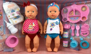 2er Set Puppe Baby Jill & Baby Yara mit Zubehör Trink- und Nässefunktion - #G8 - Picture 1 of 2