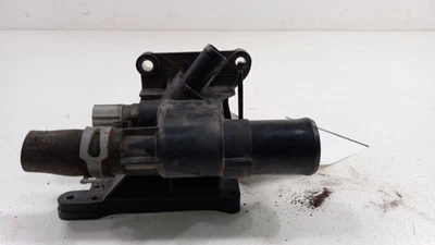 Tubo crossover línea refrigerante Mazda 6 2013 2012 2011 2010 2009 Foto 1 de 4