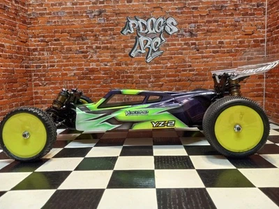 TEAM YOKOMO YZ2CA ROLLER MIT INDIVIDUELL LACKIERTER JCONCEPTS KAROSSERIE - Bild 1 von 4