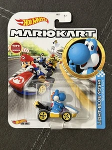 Mattel Hot Wheels Mario Kart Azul Claro Yoshi Standard Kart - Nuevo en Caja - Imagen 1 de 2