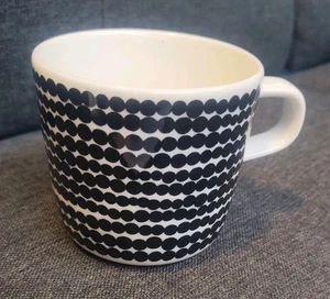 Taza de café MARIMEKKO motivo Räsymatto Oiva negro blanco - Imagen 1 de 3