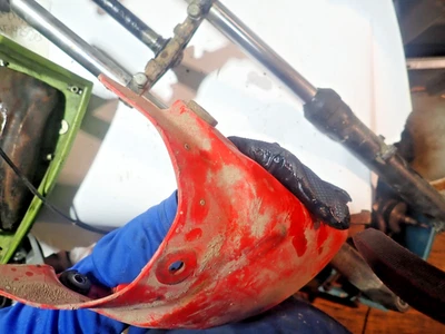 1977 Honda XR 75  Rear Fender/Rear Mudguard CRACKED Foto 1 de 4