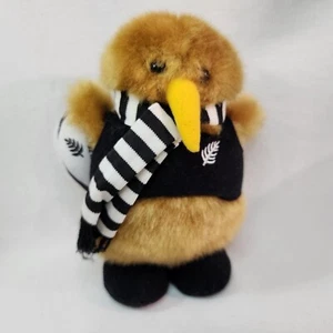 Kiwi & Friends Plush New Zealand With Football - Picture 1 of 9