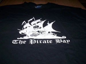 T-SHIRT PIRATE BAY tutte le taglie P2P TORRENT - Foto 1 di 1