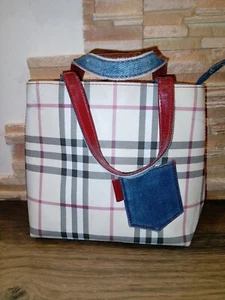 Burberry bag. - Picture 1 of 21