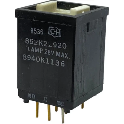 8940K1136 457446 RCA Pushbutton Switch Housing 28V Foto 1 de 3