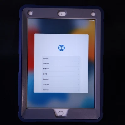 Used Apple iPad fifth Gen 5th Generation Model A1822 32GB White - TESTED WORKS - Image 1 of 4