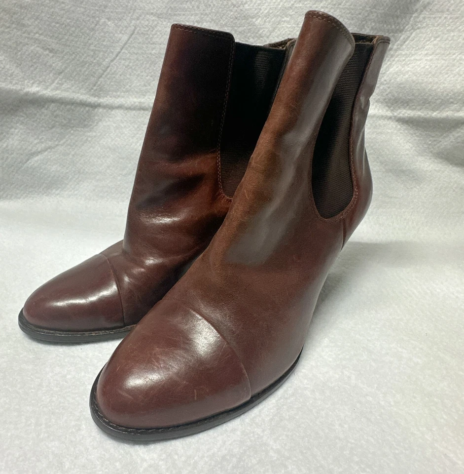 Женские черные сапоги Saks Fifth Avenue 8,5 цвет коричневый кожа челси на каблуке лодыжке бу - Изображение 1 из 4