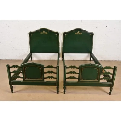 Camas de solteiro pintadas florais antigas americanas Stickley Brothers, por volta de 1920 - Imagem 1 de 4