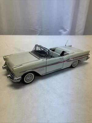 Franklin Mint 1957 Pontiac Bonneville Damaged See Photos - Image 1 of 4