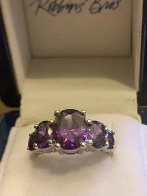 Banda de 5 piedras de tanzanita púrpura Hollywood Estate años 70 (creada en laboratorio) talla 9 Foto 1 de 2