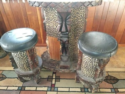 WITCO TIKI BAR 2 TABURETES ELVIS!! Foto 1 de 4