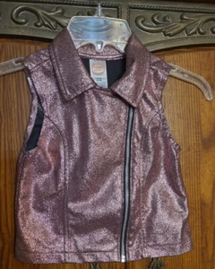 Wonder Nation Girls Sparkly Rose Gold Metallic-look Zippered Vest Small (6-6X) - Picture 1 of 9