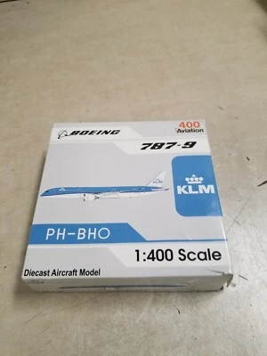 Boeing (librea de la casa) / Boeing 787-8 Dreamliner / N787BX / AV4241 / 1:400 Foto 1 de 4