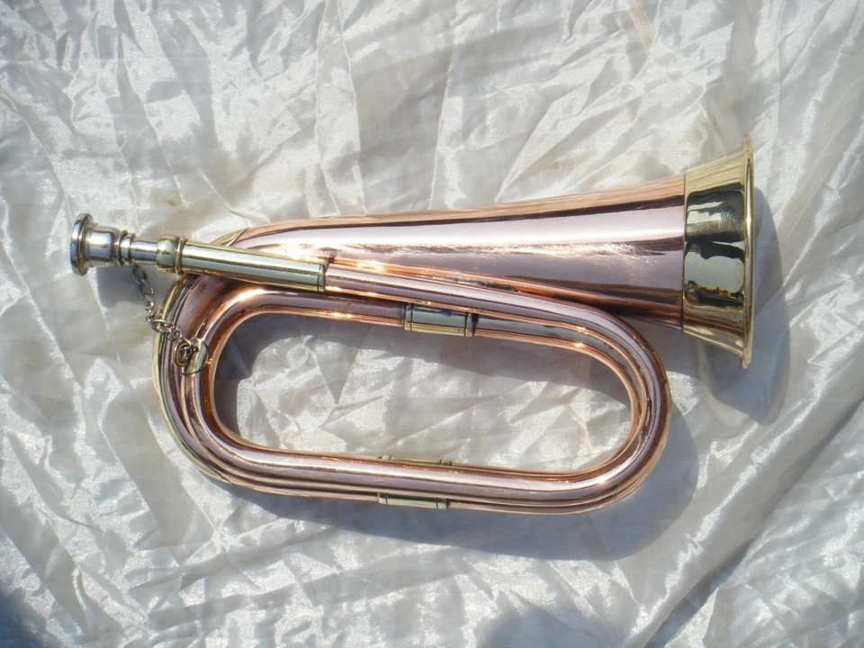 Cuerno de corneta Bb Segunda Guerra Mundial Ejército Británico De colección Patrimonio Militar Cobre Foto 1 de 4