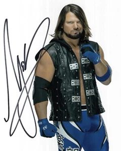 Foto firmada por THE FENOMENAL AJ STYLE STUDIO SHOT RP reimpresión 8X10 WWE - Imagen 1 de 1