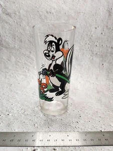 Pepe Le Pew Daffy Duck PEPSI Trinkglas 1976 LOONEY TUNES Cartoon - Bild 1 von 4