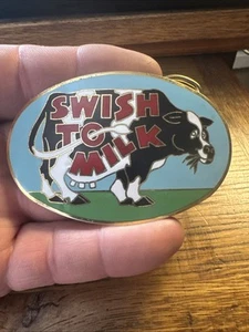VINTAGE Swish To Milk Farming Farm Cow Cool Old Belt Buckle  Fast Free Shipping - Picture 1 of 10