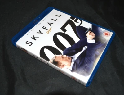 James Bond Movie #23 Skyfall Blu Ray 2012-2013 - Image 1 of 4