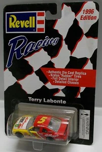 Revell Racing 1996 Terry Labonte #5 Kellogg's Corn Flakes - Picture 1 of 1
