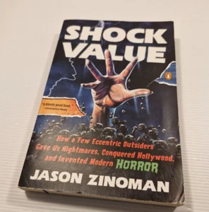 Libro de bolsillo de historia de cine de terror Shock Value de Jason Zinoman - Imagen 1 de 14