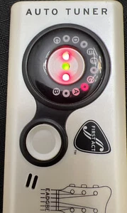 Sintonizador automático de guitarra de First Act, diseño compacto delgado, MGT-02 - Imagen 1 de 5
