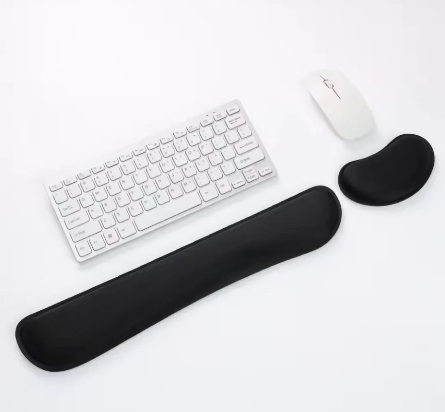 Set Poggiapolsi Tastiera e Mouse – Cuscino Supporto Memory Foam Gel per Comfort - Immagine 1 di 4