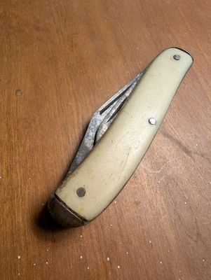 Navaja de bolsillo Colonial Providence RI 2 hojas 2" vintage Foto 1 de 4