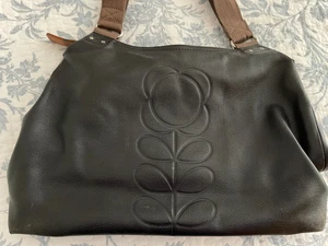 ORLA KIELY FLOWER STEM TEXTURED LEATHER BLACK SHOULDER BAG RARE BARGAIN - Picture 1 of 17