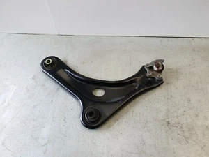 CITROEN C4 CACTUS 1.2 PETROL 2014-2019 LEFT SIDE FRONT LOWER WISHBONE GENUINE - Imagen 1 de 9