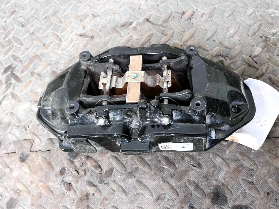 20-24 CHEVROLET CORVETTE C8 Z51 REAR RIGHT PASSENGER SIDE BRAKE CALIPER OEM - Image 1 of 4