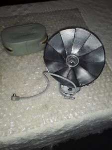 Vintage Minolta Flash Unit Adapter w Fan, Flash Reflector & OEM Case EC
