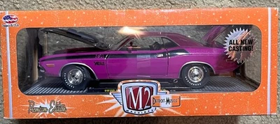 M2 Machines 1:24 Scale Purple Detroit Muscle 1970 Dodge Challenger T/A   10” Box - Image 1 of 4