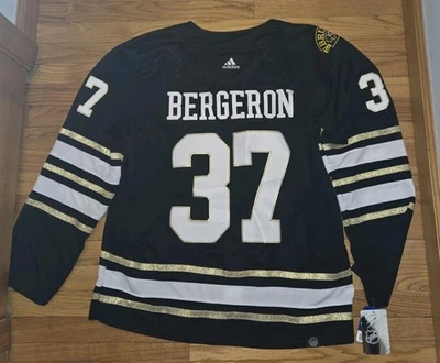 Camiseta Adidas Patrice Bergeron Boston Bruins AUTÉNTICA 100 años Centenario... Foto 1 de 4