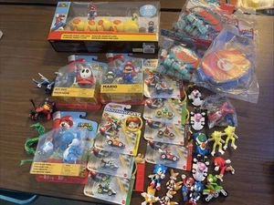 Lote Mixto de Figuras Pokemon y Sonic y Nintendo Juguetes Mario Luigi Precintadas/Sueltas - Imagen 1 de 13