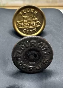 Antique Flour City W.P. & Co. Metal Work Clothes Uniform Overall Buttons - Picture 1 of 7