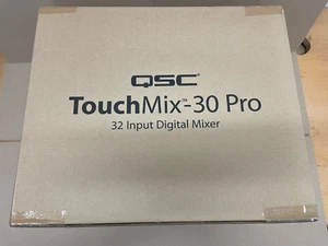 QSC Touchmix 30 Pro - Mesa de mezclas digital de 32 canales - Imagen 1 de 3